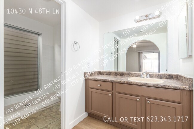 Building Photo - 10430 N 48th Ln