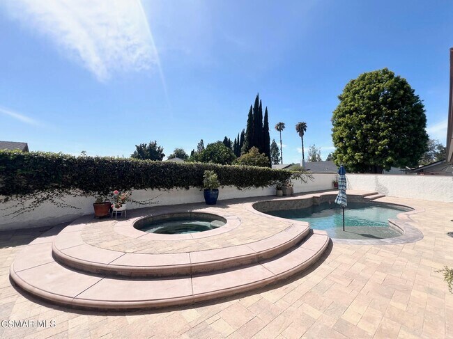 Building Photo - 3271 Rosehill Cir