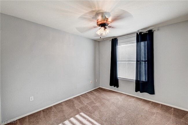 Building Photo - 10425 MIHELA Ave