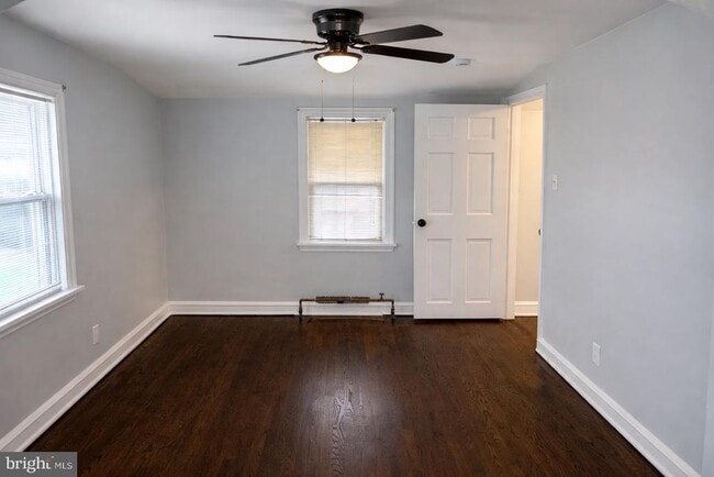 Building Photo - 203 Commonwealth Ave