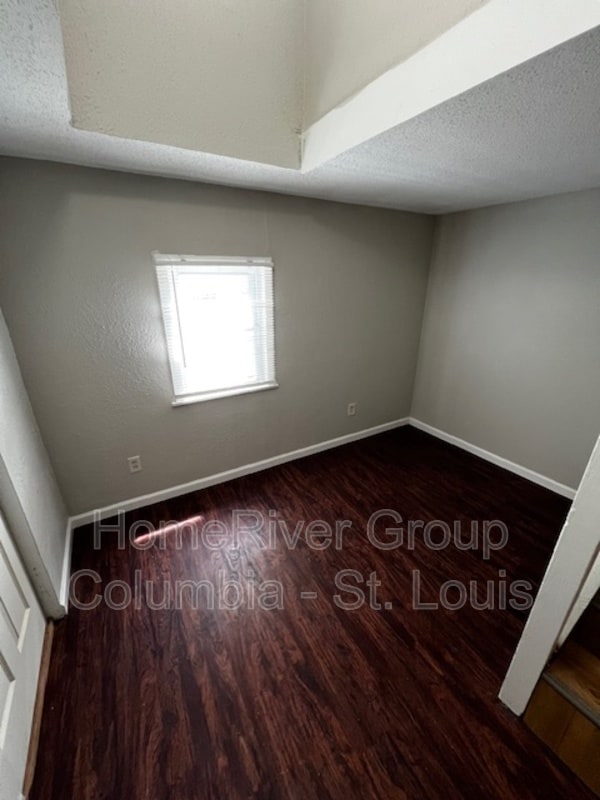 Building Photo - 311 Monroe St