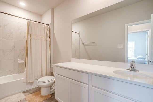 Building Photo - 8924 Lantana Meadow Dr