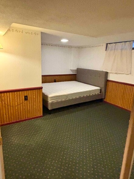 Bedroom 3 - 3276 S Lenox St