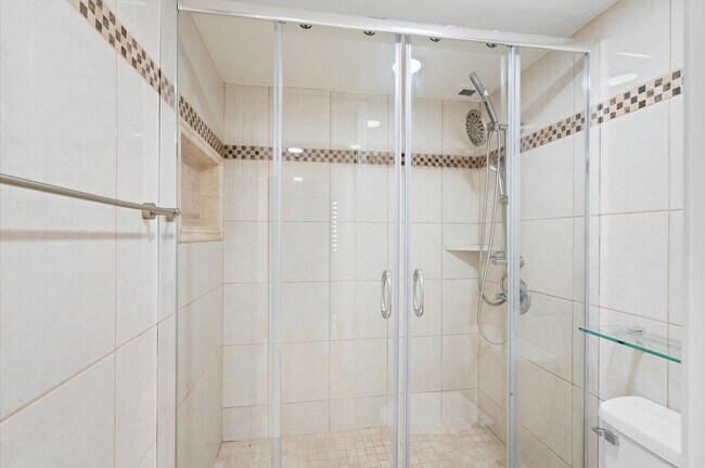 Building Photo - 3525 Sage Rd