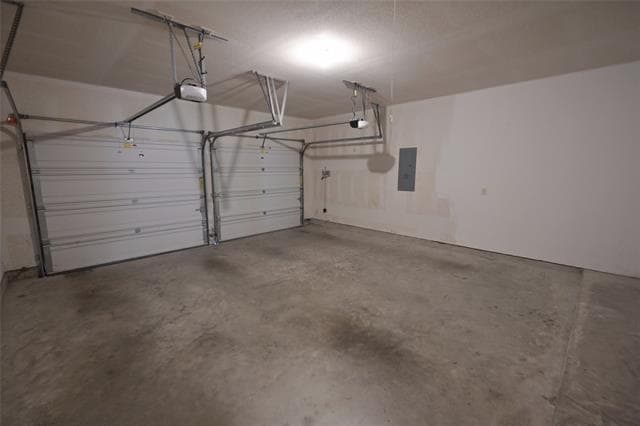 Building Photo - 643 Alexander St