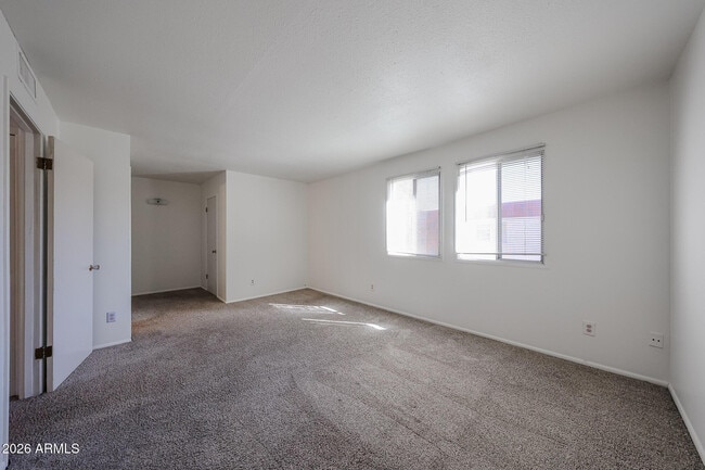 Building Photo - 4028 N Granite Reef Rd