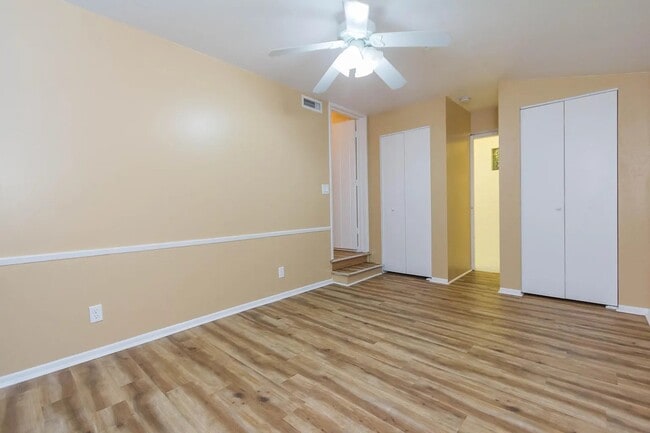 Building Photo - 412 W Leroux St