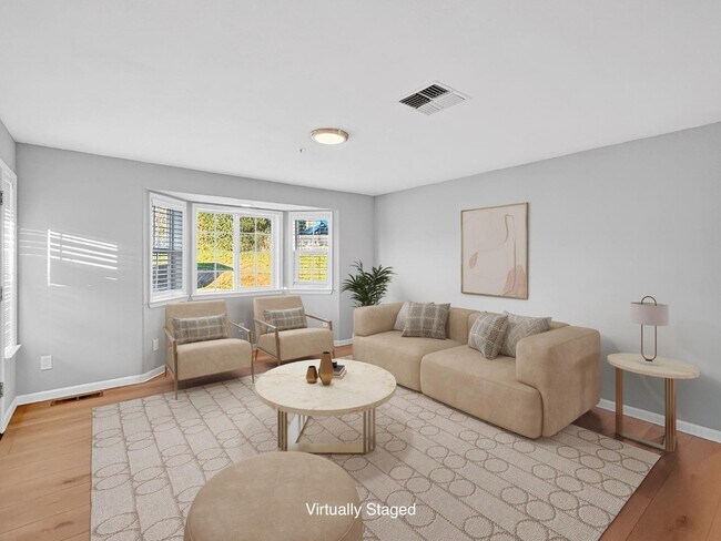 Building Photo - 2800 Roop Rd