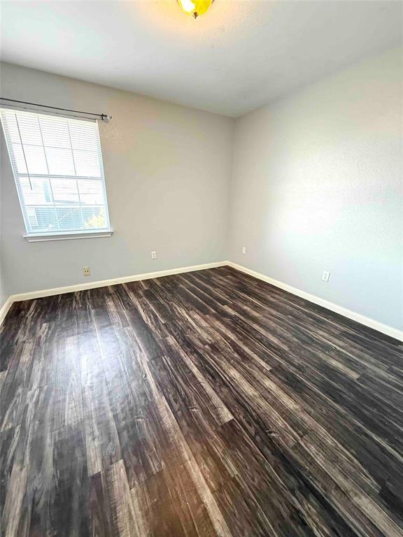 Building Photo - 1005 Tamra Cove