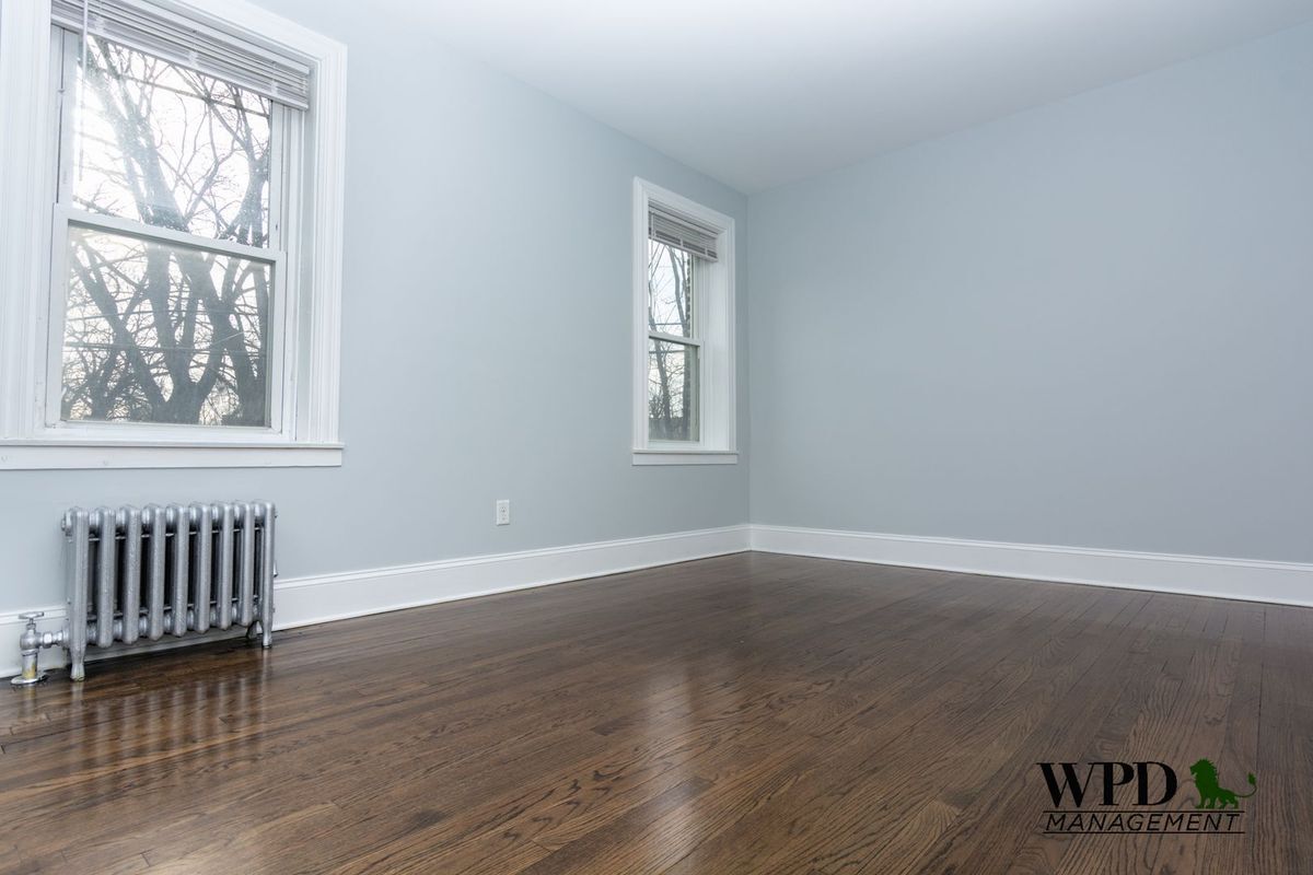 Building Photo - 7431 S Eggleston Ave