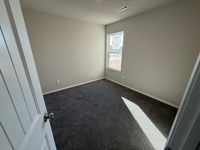 Building Photo - 6153 Discovery Trl