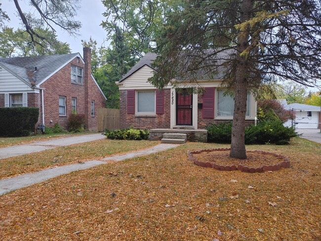 Building Photo - 17620 Lenore Ave