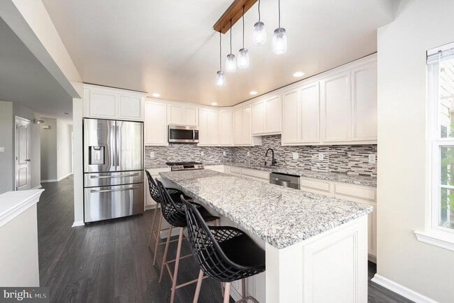 Building Photo - 131 Gleneagles Dr