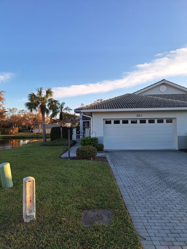 Building Photo - Lovely Villa in Gated Community in Venice