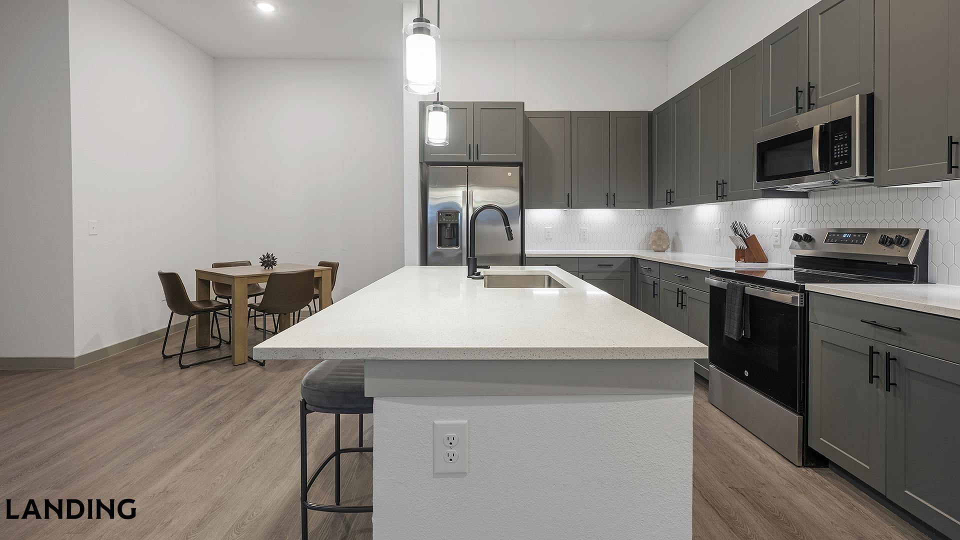 Building Photo - 3706 Goodwin Ave