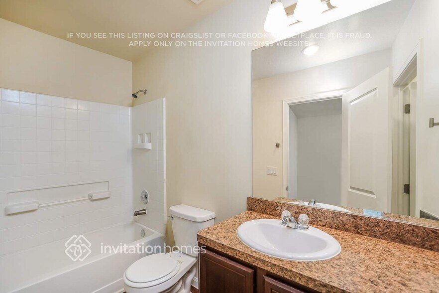 Building Photo - 6247 El Granate Dr
