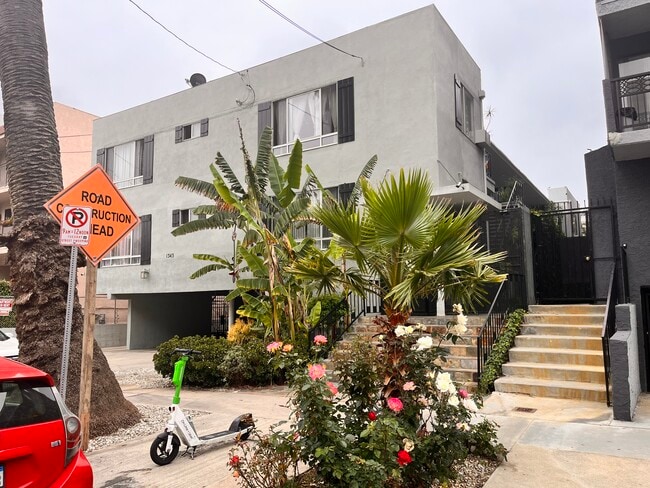 Building Photo - 1343 N Sierra Bonita Ave