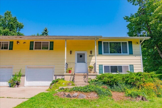 Building Photo - 6404 Maywood Ave