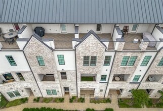 Building Photo - 614 Dalton Ln