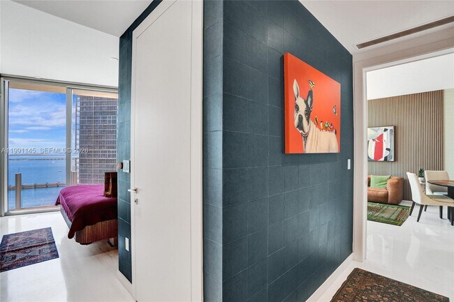 Building Photo - 300 Biscayne Blvd Way