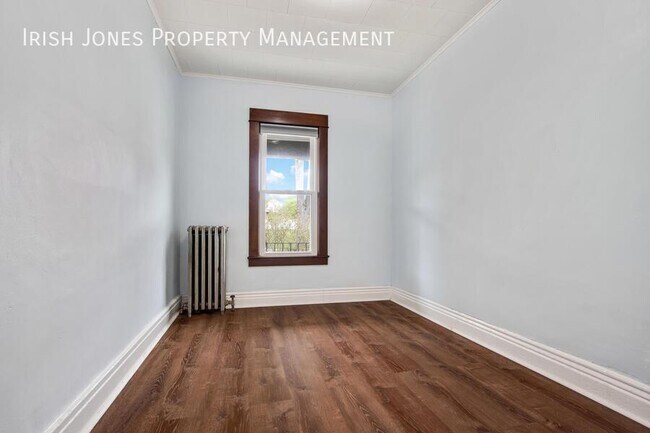 Building Photo - 120 West Ave