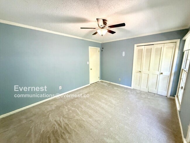 Building Photo - 2723 Acton Rd