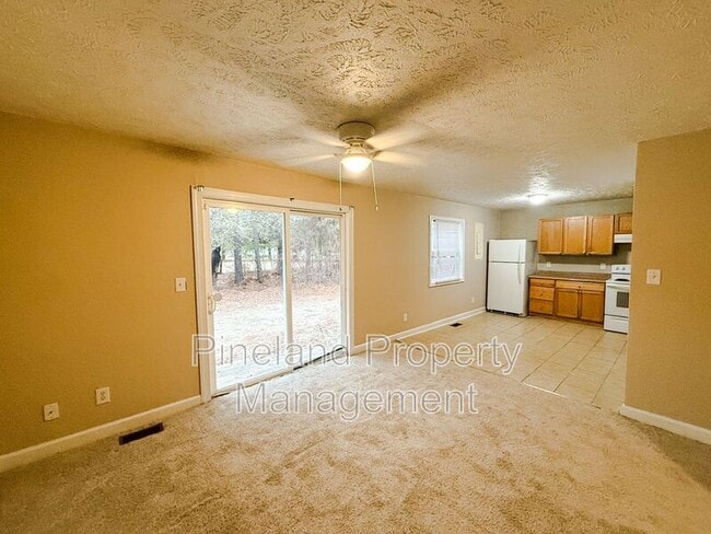 Building Photo - 2736 George Owen Rd