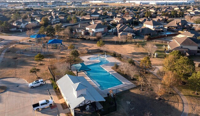 Building Photo - 3206 Gibbons Crest Ln