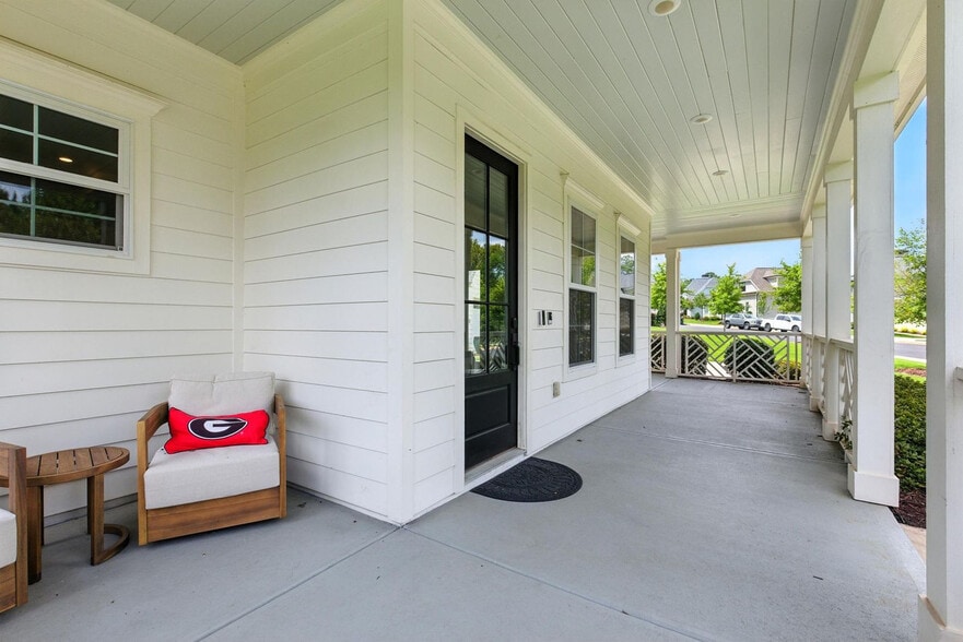 Building Photo - 143 Steepleview Dr