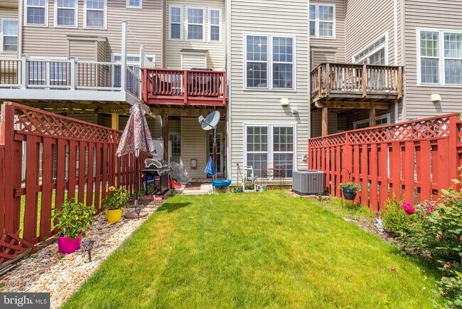 Building Photo - 43149 Crosswind Terrace