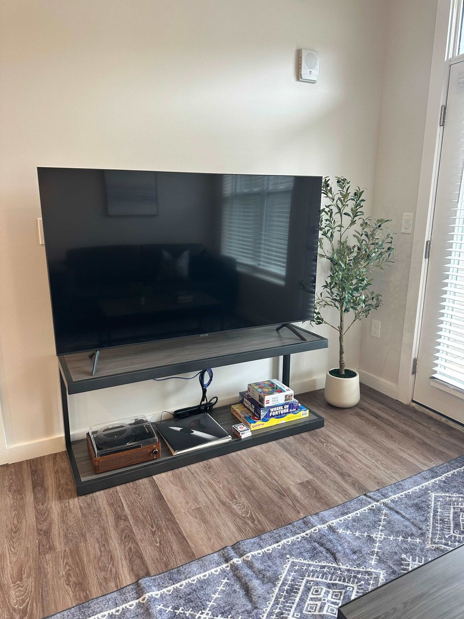 Building Photo - 1001 Marshall Ave