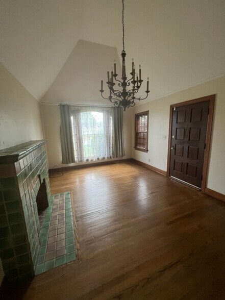 Building Photo - 419 NW 32nd St