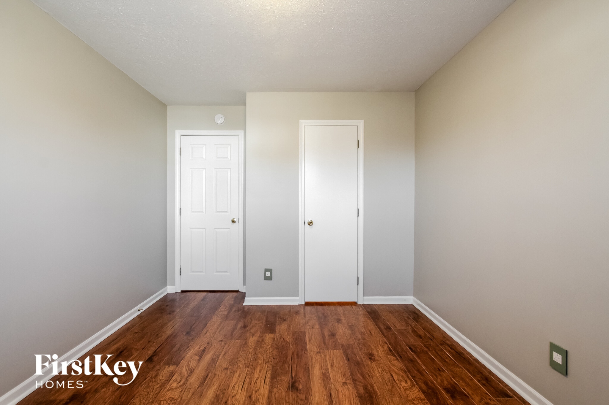 Building Photo - 6 Wyndham Dr