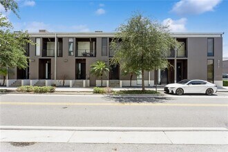 Building Photo - 217 N 12th St