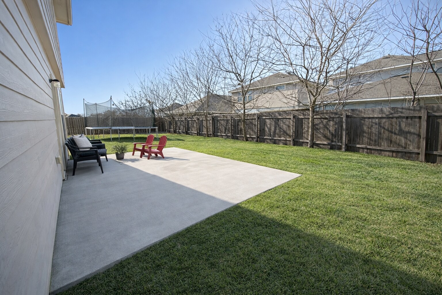 Building Photo - 1011 Ranchero Rd