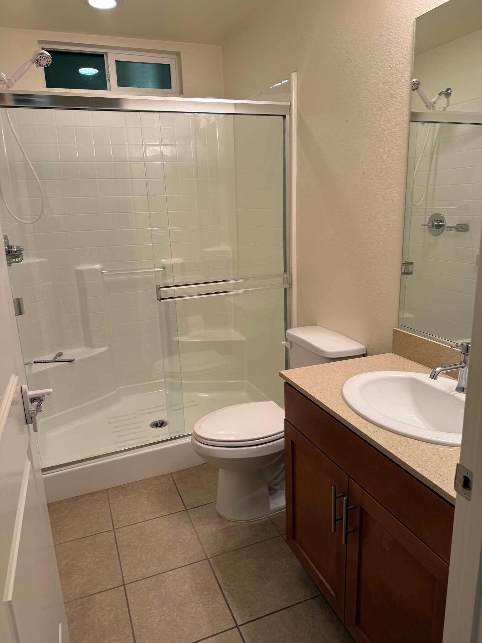 Building Photo - 340 N Fenimore Ave