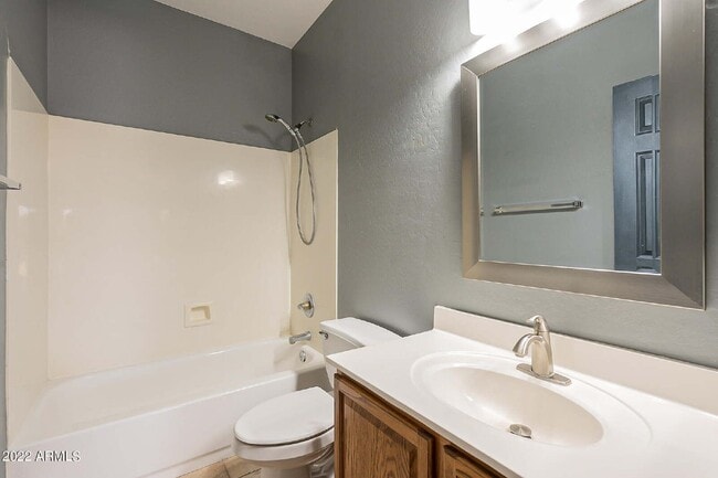 Building Photo - 13241 W Jacobson Dr