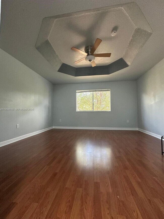 Building Photo - 11369 NW 73rd Terrace