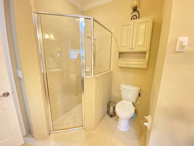 Building Photo - EAGLE CREEK (LAKE NONA) - 4BR/3.5BA TWO ST...