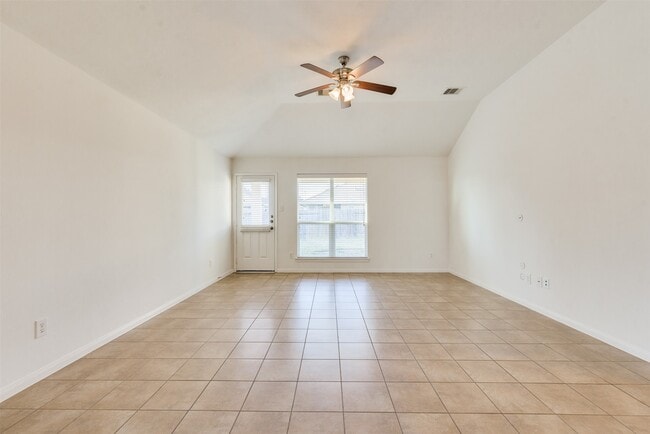 Building Photo - 3426 Lily Ranch Dr