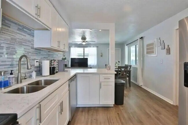 Building Photo - 3113 McIntosh Rd