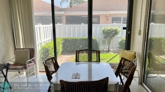 Building Photo - 8279 Summerbreeze Ln