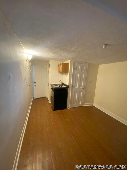 Building Photo - 49 S Huntington Ave