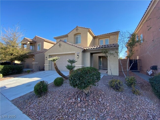Primary Photo - 3509 W Birdwatcher Ave