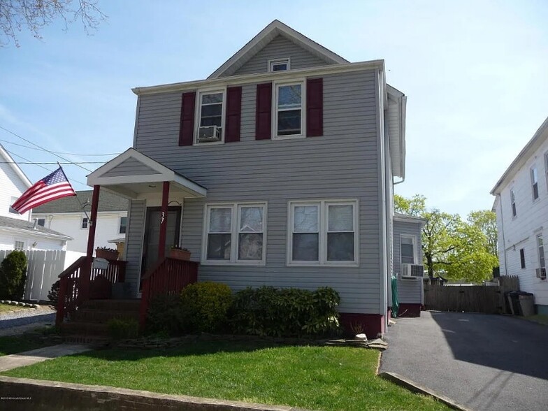 Primary Photo - 37 Leighton Ave