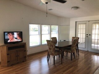 Building Photo - 120 Traders Cove Blvd