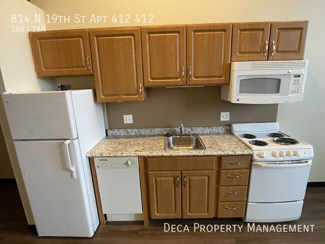 Building Photo - 814 N 19th St