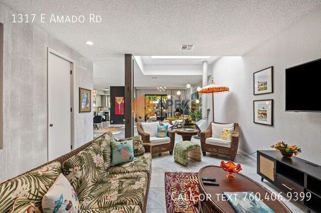 Building Photo - 1317 E Amado Rd