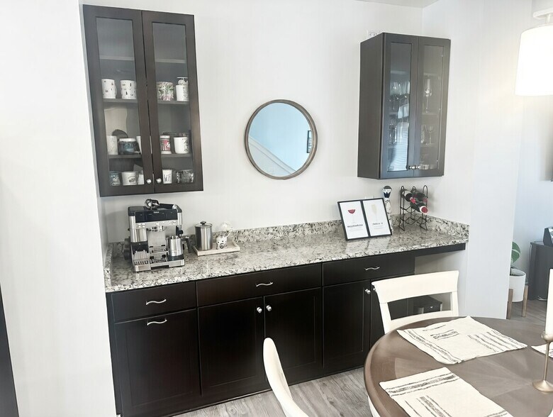 Coffee nook + tons of storage! - 1247 W 75th St