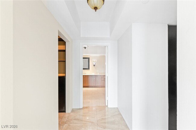 Building Photo - 2777 Paradise Rd